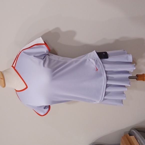 Nike 2 Piece Tennis Outfit NEW- Sz. Sm - Picture 2 of 16